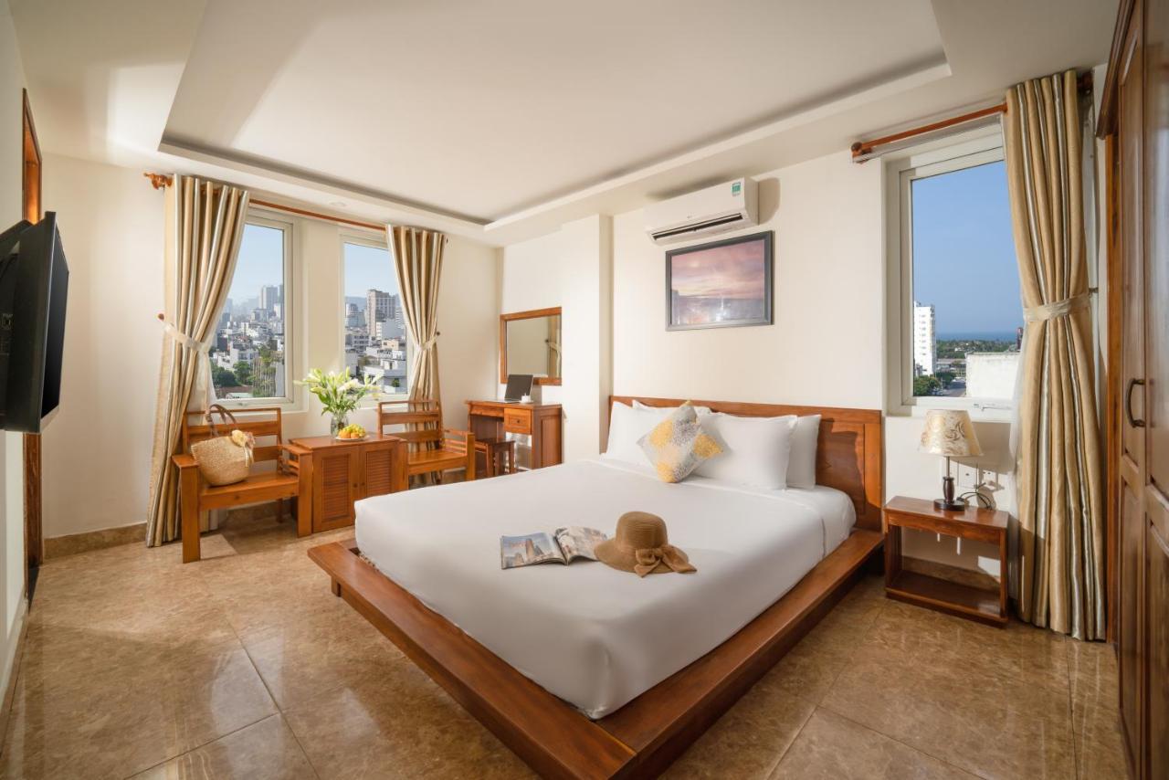 Titan Hotel Дананг Экстерьер фото