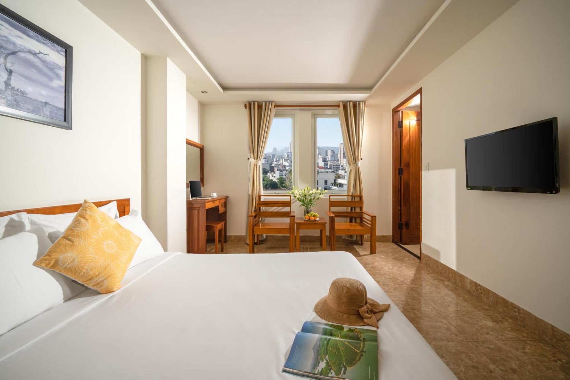 Titan Hotel Дананг Экстерьер фото