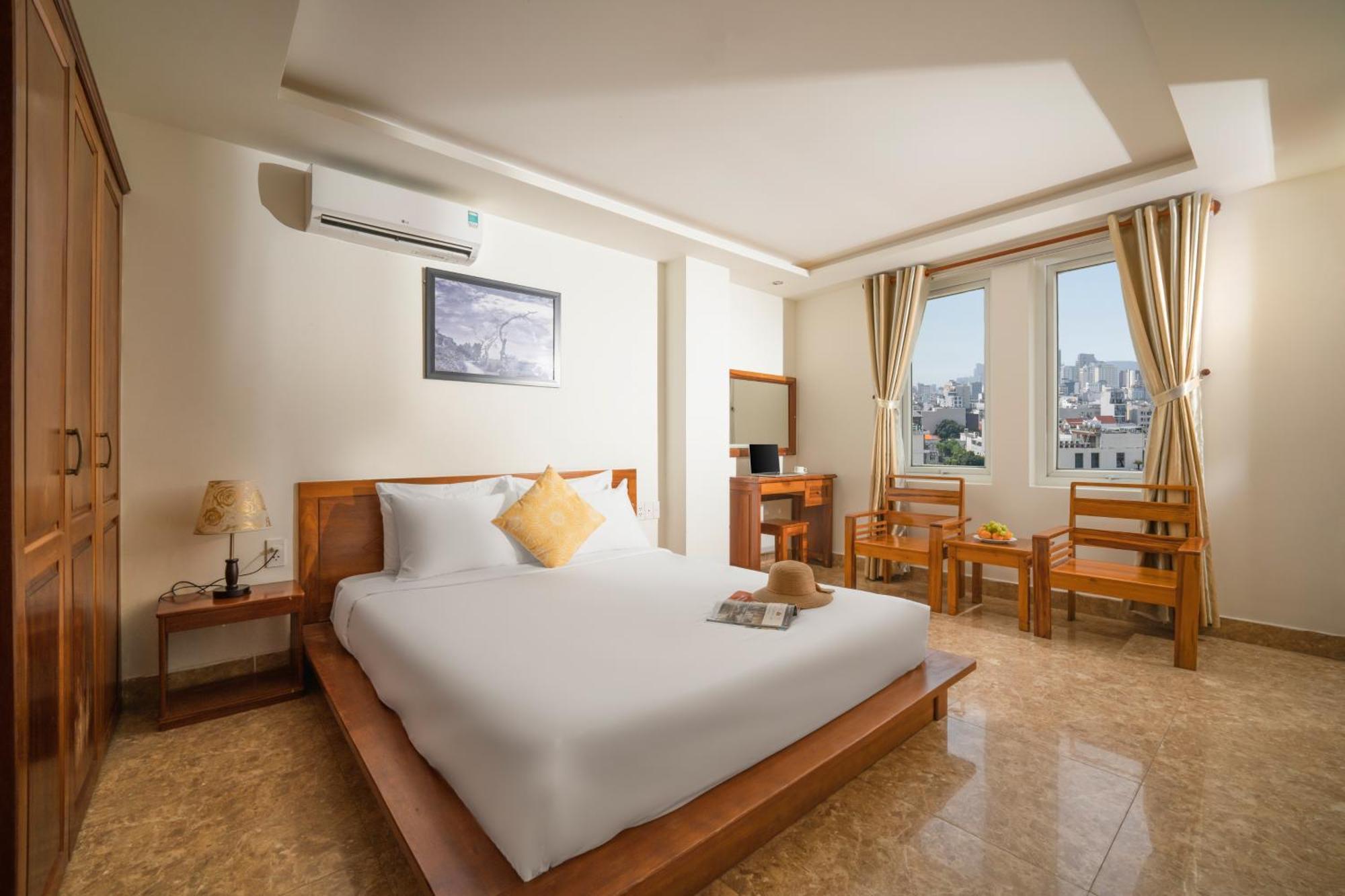 Titan Hotel Дананг Экстерьер фото